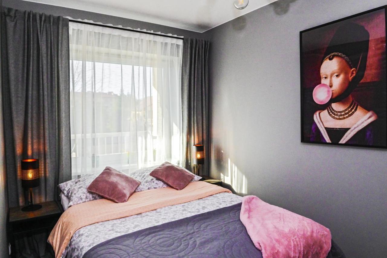 Apartament Loftspa Ustrzyki Dolne Ngoại thất bức ảnh