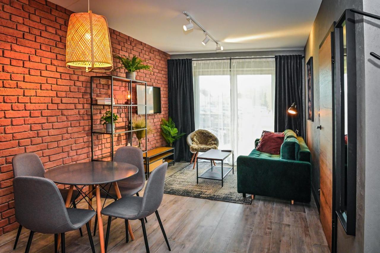 Apartament Loftspa Ustrzyki Dolne Ngoại thất bức ảnh